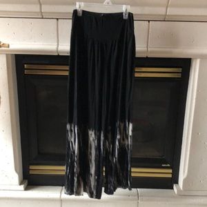 Wide leg flowy tie dye cozy pants Small